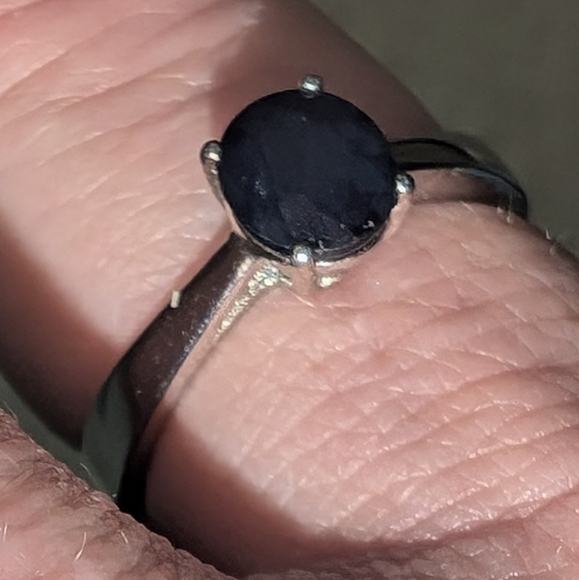 925 Sterling Silver Sapphire Ring larger than a 7 - Picture 4 of 10